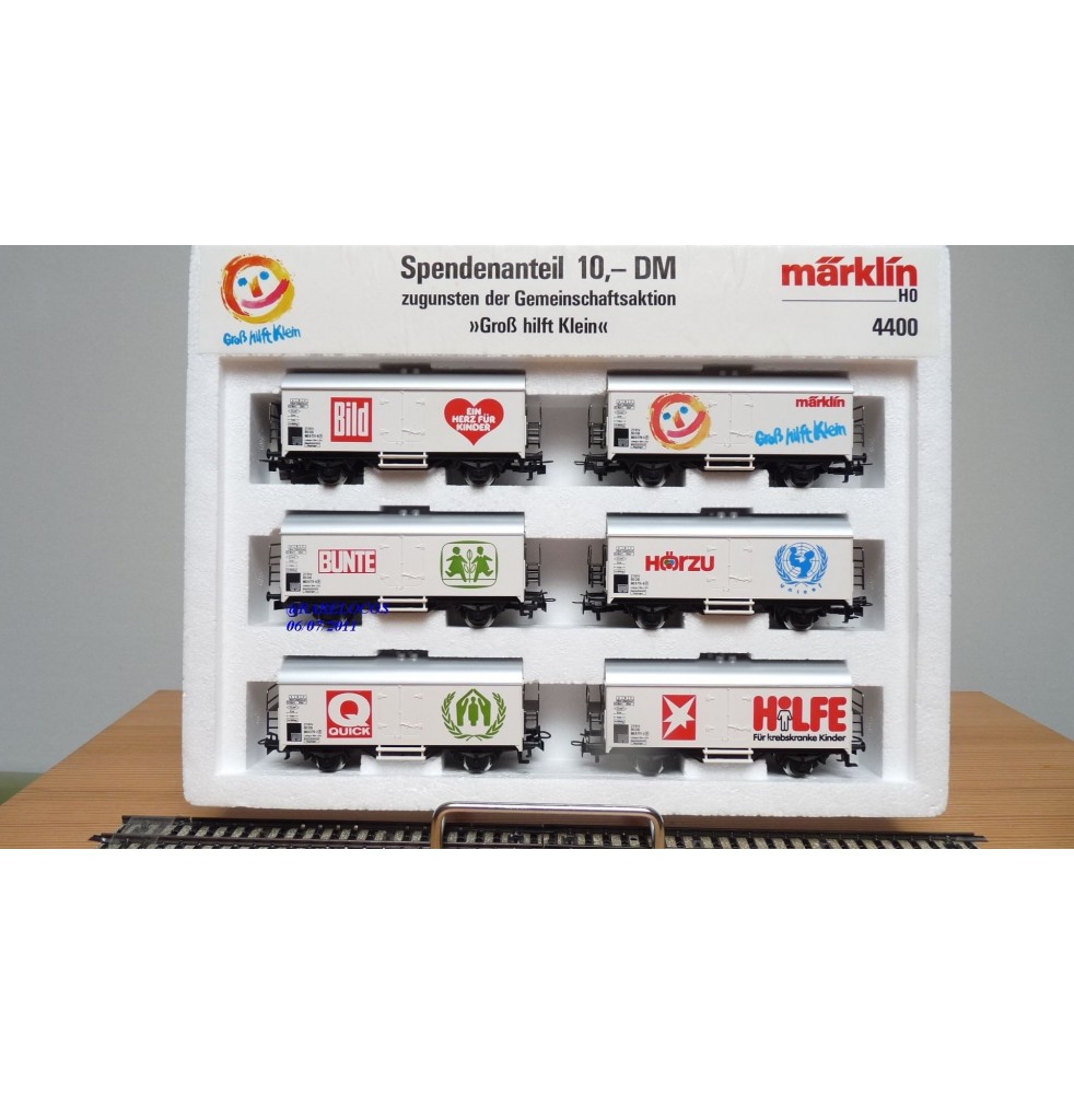 Märklin  4400,  coffret  3  wagons  couvert  Königsbacher  DB BO