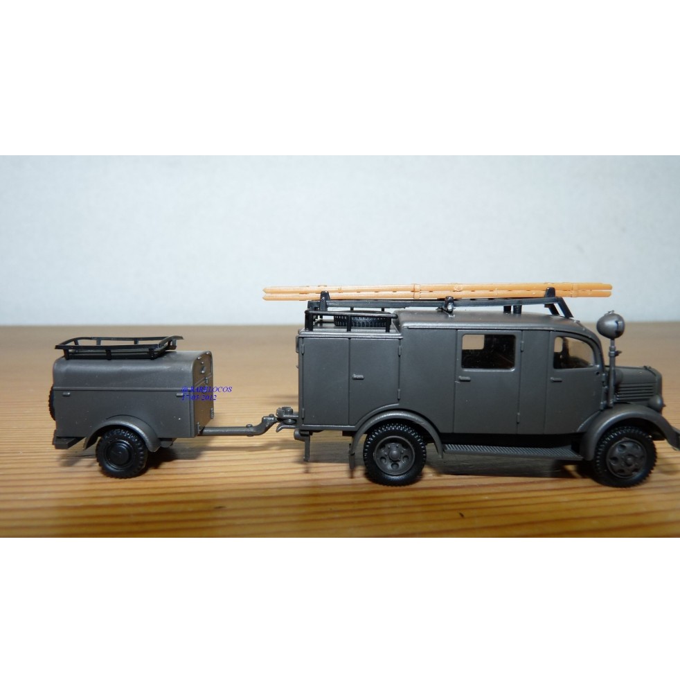 ROCO Minitanks 369, camion et motopompe MERCEDES BENZ L 1500 SLF8  Neuf BO 1/87 HO