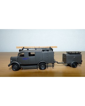 ROCO Minitanks 369, camion et motopompe MERCEDES BENZ L 1500 SLF8  Neuf BO 1/87 HO