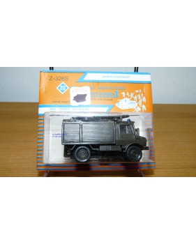 ROCO Minitanks Z-326s, camion de pompiers MERCEDES BENZ  UNIMOG Neuf BO 1/87 HO