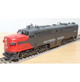 KEY Imports Custom Ser 83, locos diesel ALCO type PA3 et PB3 SP Bloody nose BO