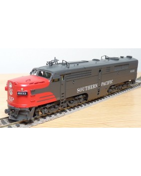 KEY Imports Custom Ser 83, locos diesel ALCO type PA3 et PB3 SP Bloody nose BO
