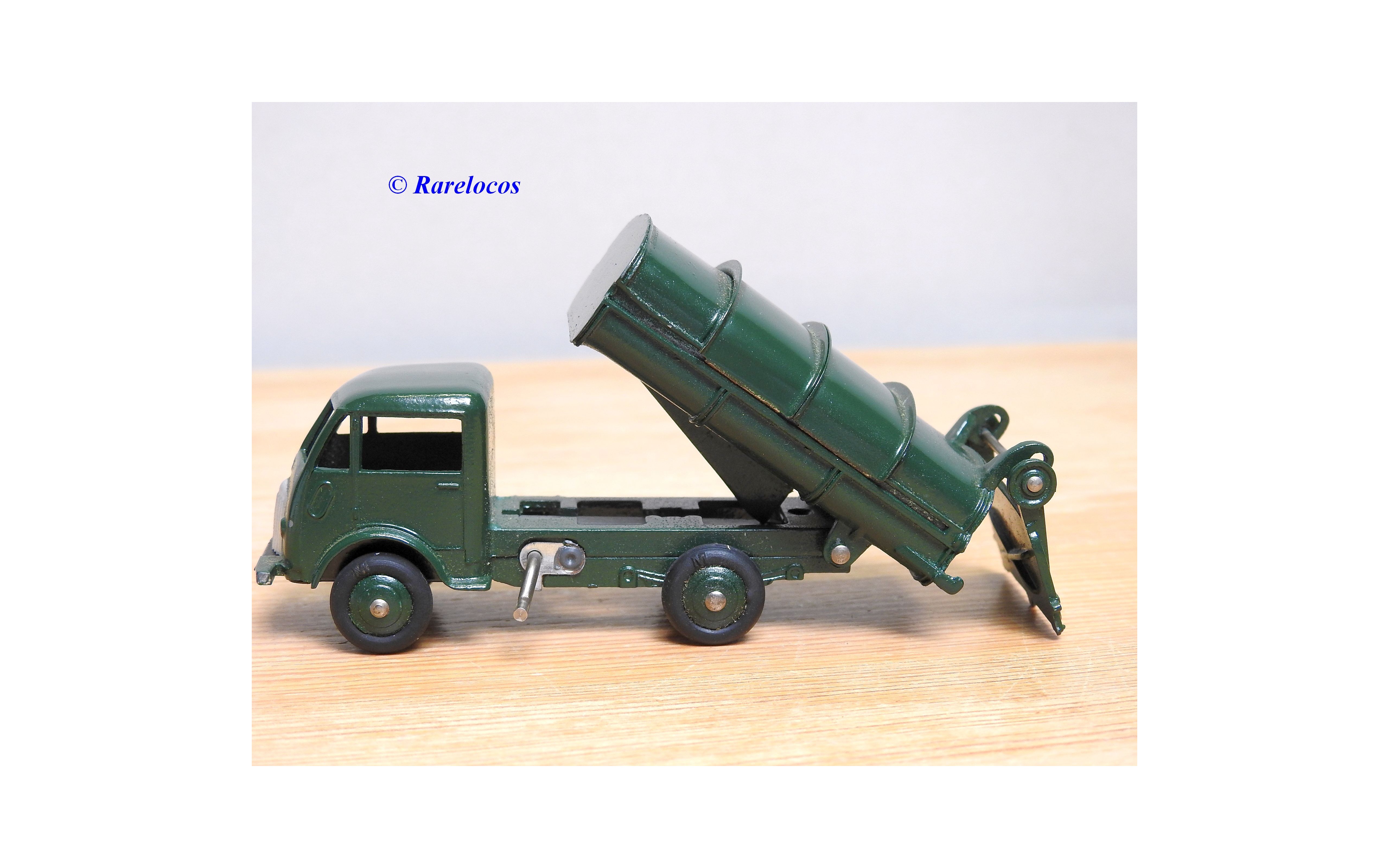 Dinky Toys 25, camion poubelle FORD