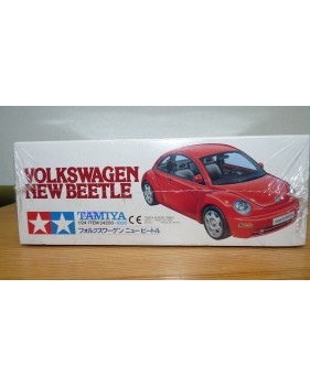 TAMIYA 24200 Volkswagen New Beetle Neuve  BO