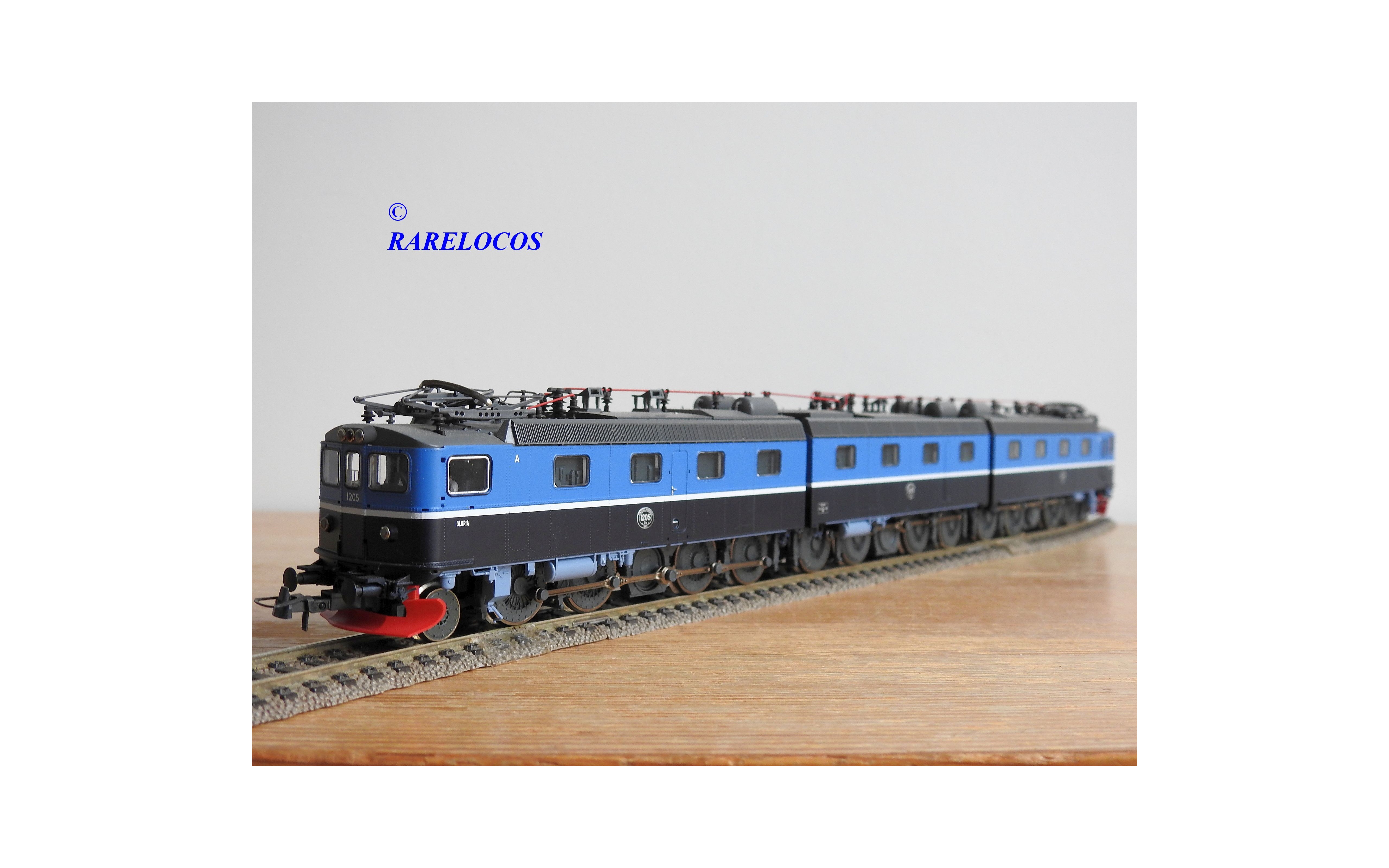 Locomotiva a vapore DR 03 1050 - Roco 02103 - Passion-Miniatures