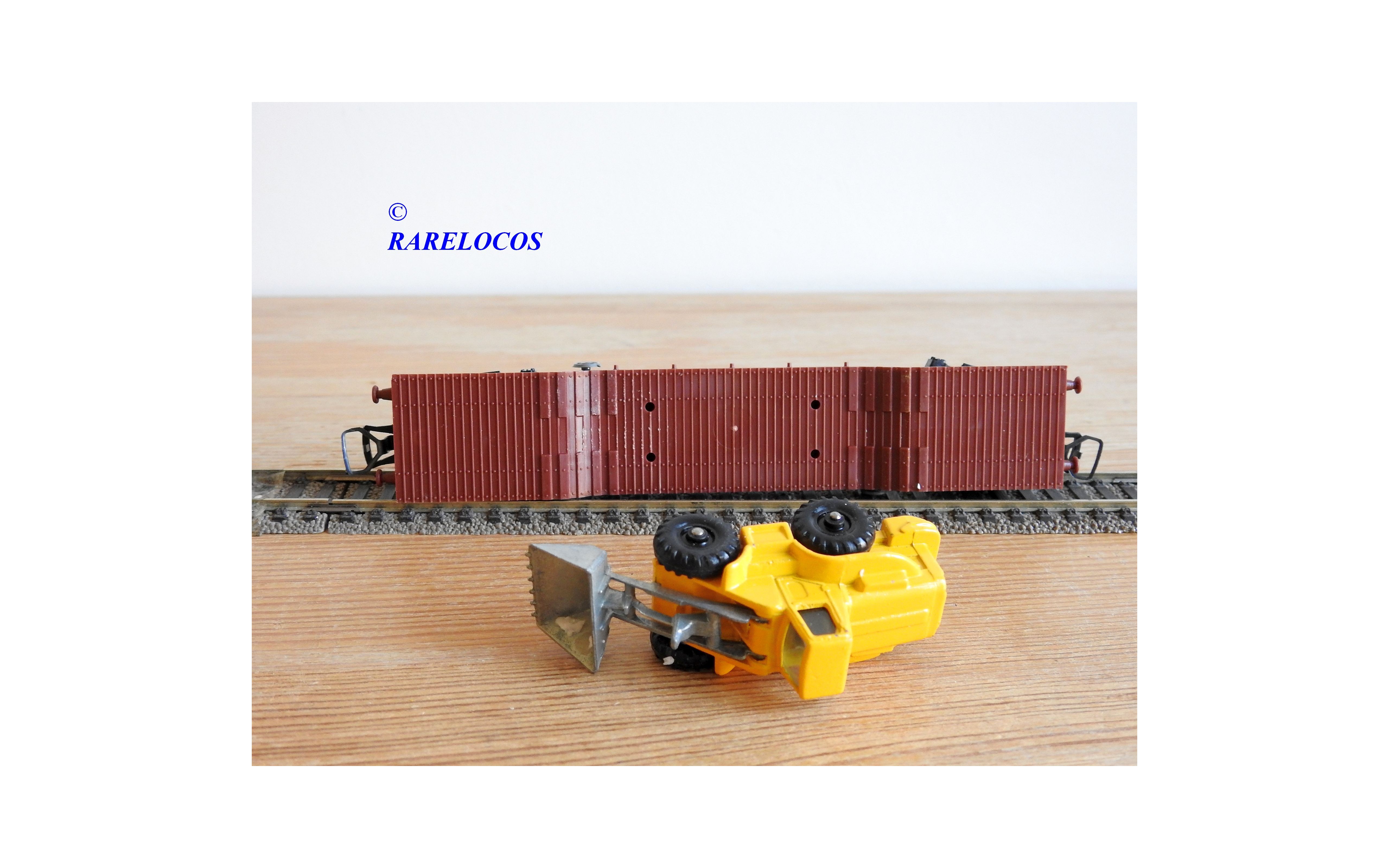 Jouef Wagon Plat Surbaissé + Tractopelle 658100 - HO Neuf