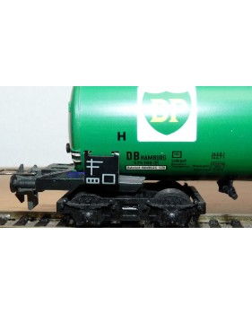 TRIX EXPRESS  3691, wagon citerne BP vert DB