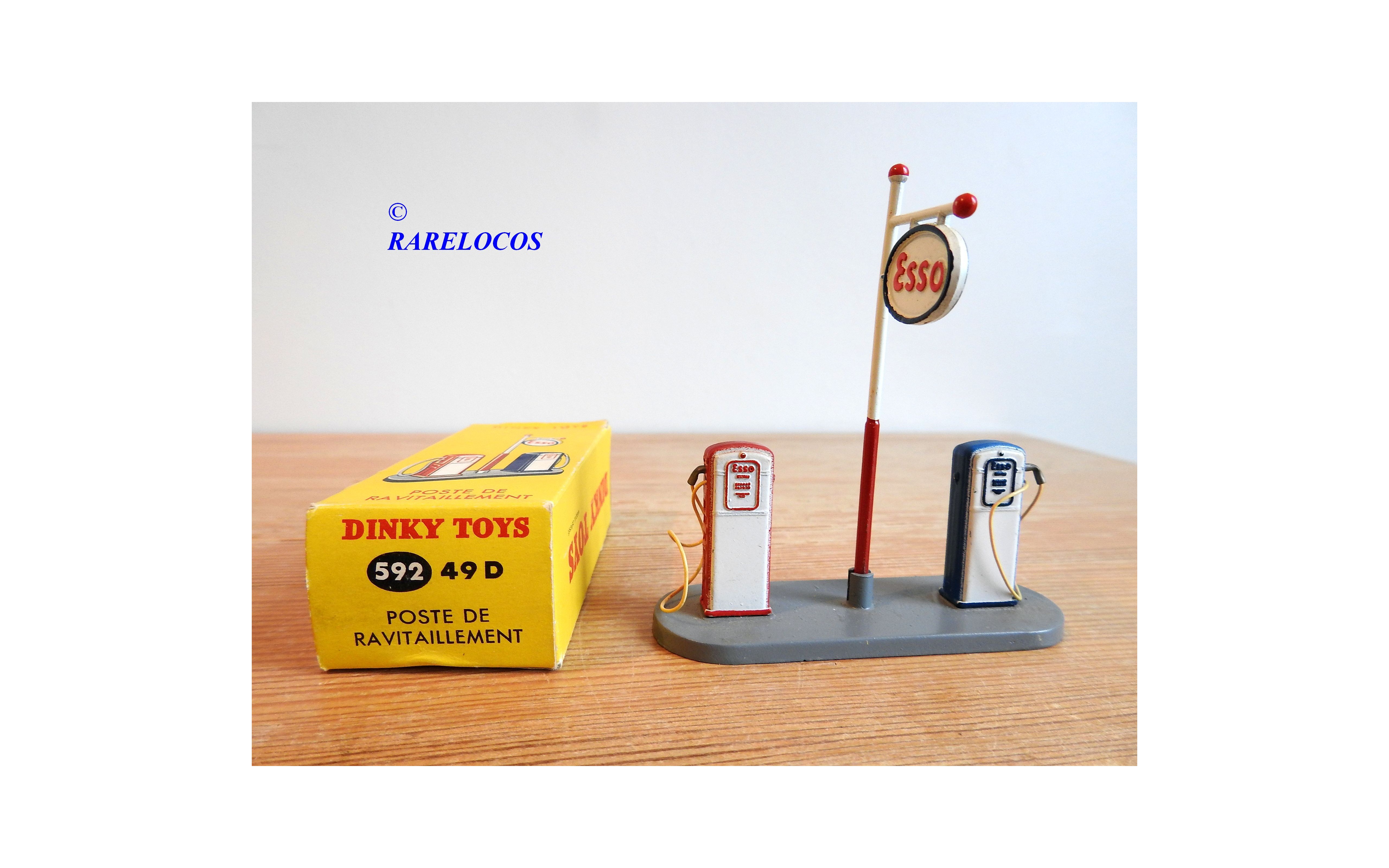 Recuperer Les Pieces Detachees Au Poste De Ravitaillement Dinky Toys 49 D 592, poste de ravitaillement neuf BO