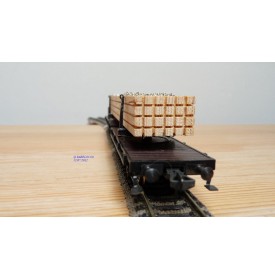 FLEISCHMANN  1493 , couplage de 2 wagons à tablier rotatif (Drehschemelwagen) chargé de bois  DB BO 