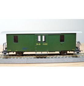 Voiture métallique à portes centrales AB 1157 Rhb BO