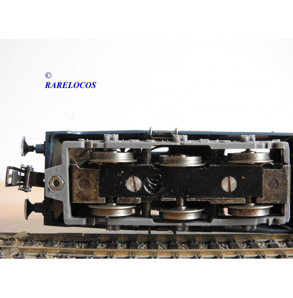 HORNBY ACHO, LOCOMOTIVE Diesel SNCF CC 060 DB-5 !!! EUR 110,00