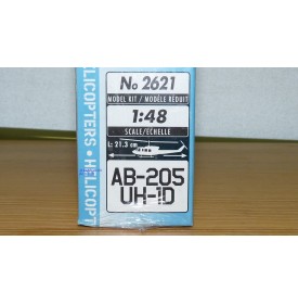 ITALERI 2621 Hélicoptère AB-205/ UH-1D "Huey" Neuf BO 1/48 