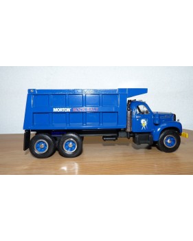 FIRST GEAR 19-2057, camion benne MACK B-61 MORTON ROCK SALT  1960 Neuf  BO 1/34