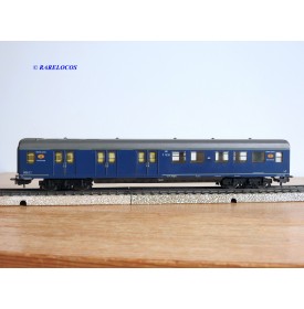 Marklin : Voiture 2° Classe central avec éclairage - Hobby 2000