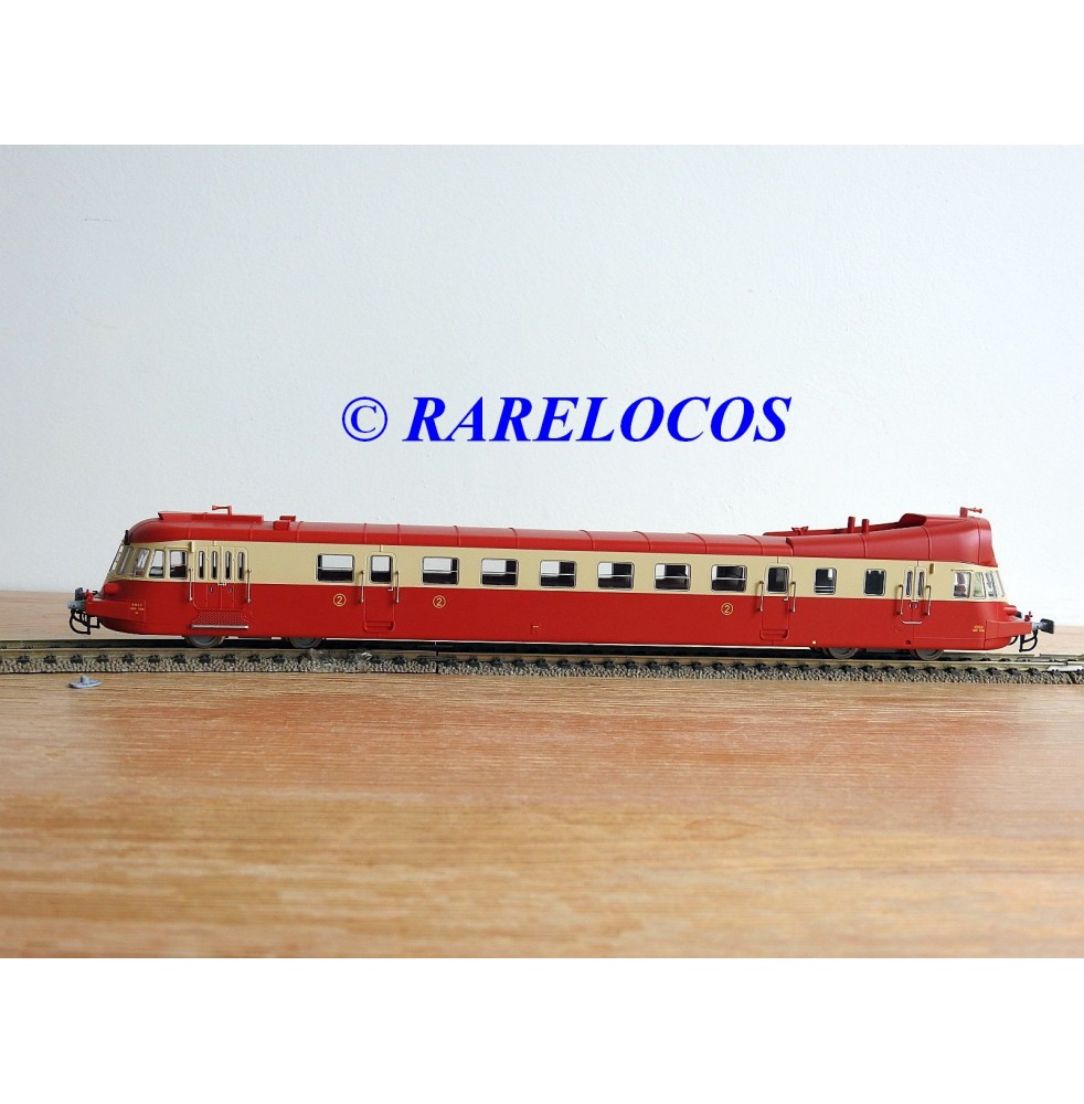 ELECTROTREN 2106 DIGITAL - Autorail type ABJ-4 ép III de la SNCF X BDP 3621 HO EUR 179,90 - FR