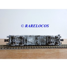 ELECTROTREN 1004, wagon plat chargé de 3 citernes SEMAT RENFE BO
