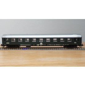 JOUEF  4673, voiture grandes lignes B9 UIC 2 Kl. DB BO