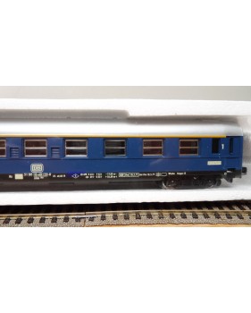 JOUEF  4674, voiture grandes lignes  type Aüm 202  A9 UIC 1 Kl. DB BO