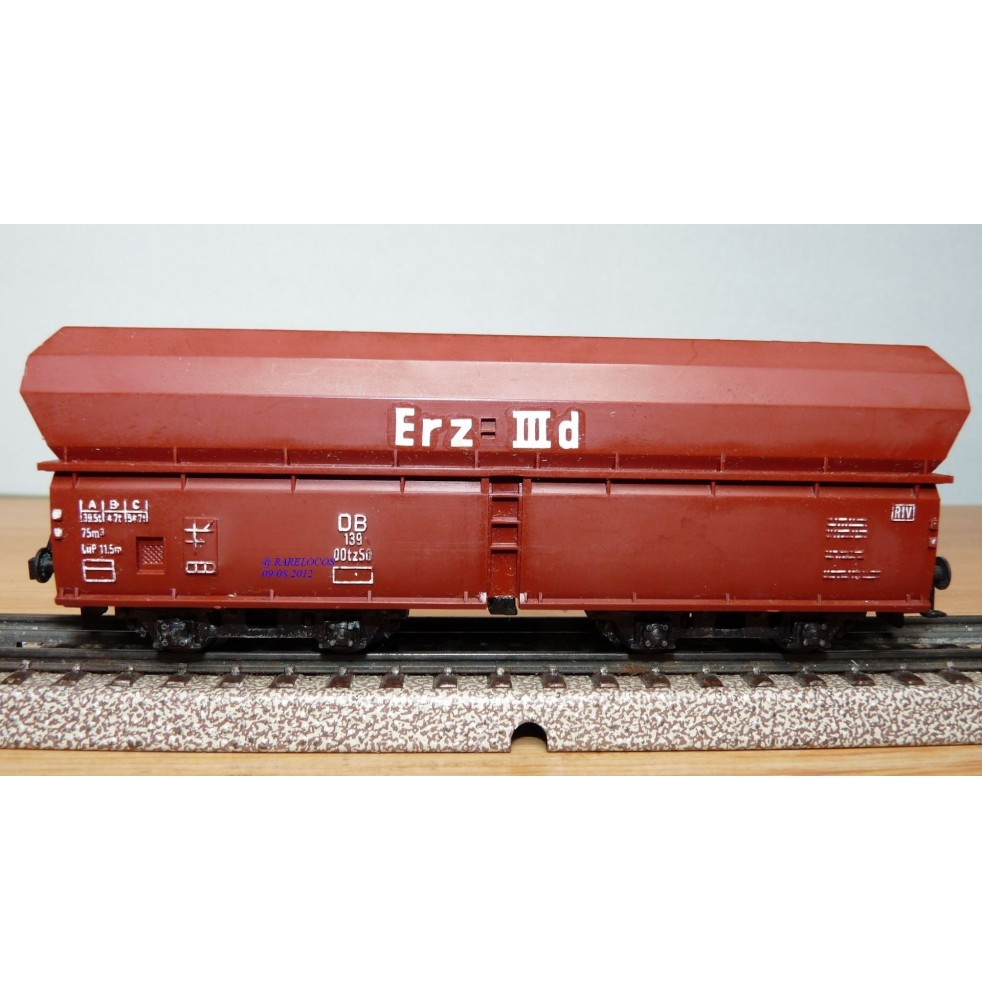 TRIX EXPRESS  487 . 2, wagon trémie type OOtz 50 DB