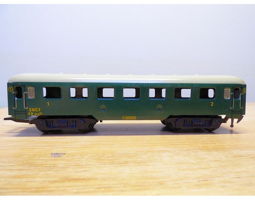 S (1:64)