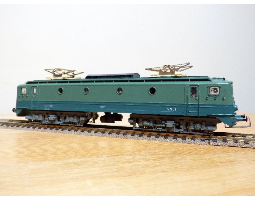 Trains électriques PIKO Modellbahnen Model trains