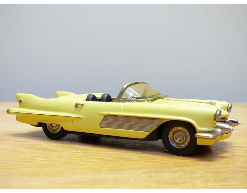 Autos miniatures The Great American Dream Machine Model cars Modellwagen