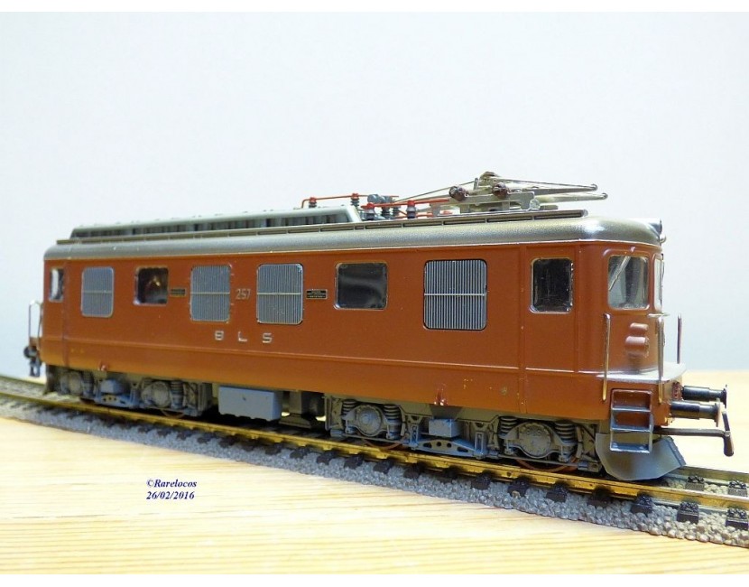 Trains électriques SWIMO Modellbahnen Model trains