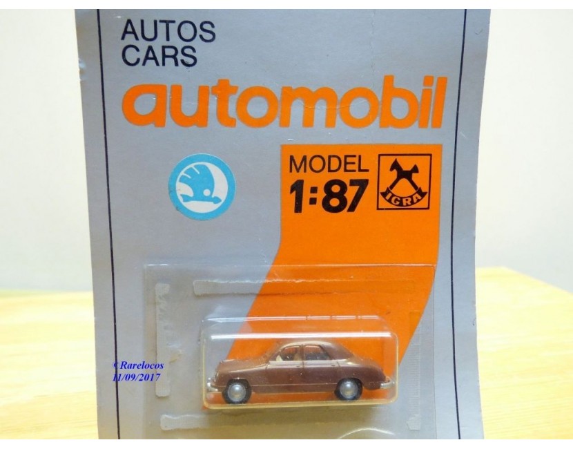 Autos miniatures Igra Model cars Modellwagen